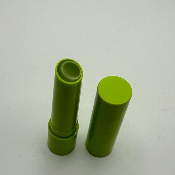 NEW MAC Squirt Plumping Gloss Stick 15 Like Squirt 0.08oz 2.3g Full Sze Lipstick - Picture 2 of 3